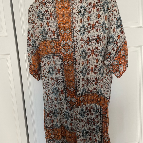 BCBGeneration bohemian patterned romper - size medium - Picture 5 of 5
